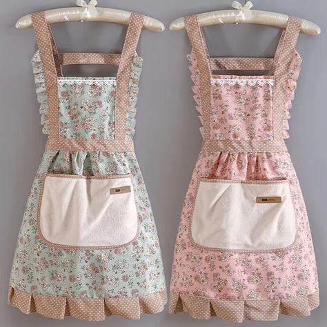 Vintage style aprons