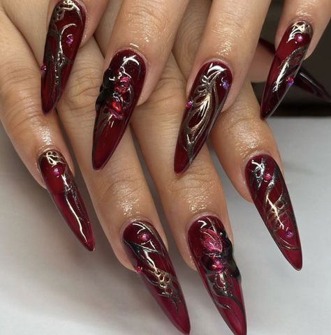 Nail inspo Dark Acrylic Nails, Taking New Clients, Metallic Nails Design, Concert Nails, Emerald Nails, Dragon Nails, Velvet Nails, Fantasy Nails, Grunge Nails