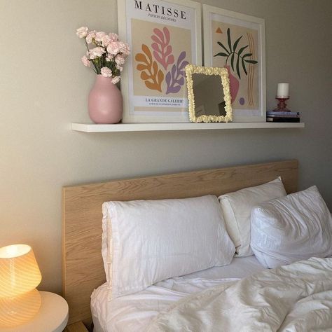 Dekorasi Kamar Tidur, Pastel Room, Redecorate Bedroom, Aesthetic Rooms, Room Makeover Bedroom, Room Makeover Inspiration, Cute Room Decor, Room Inspiration Bedroom, Room Ideas Bedroom