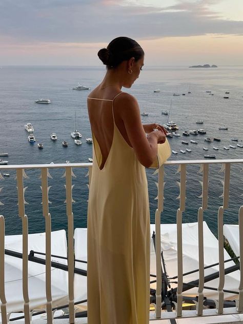 Pretty Dinner Dresses, High End Resort Wear, Boho Backless Dress, Flowy Backless Dress, Backless Classy Dress, Loose Backless Dress, Colorful Vacation Dress, Wedding Guest Dress Backless, Backless Flowy Dress