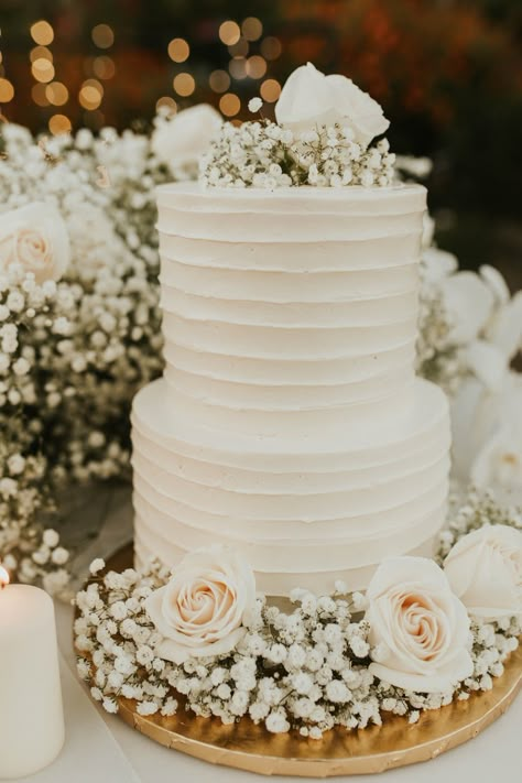 Wedding Cake With Simple Flowers, Destination Wedding Cake Ideas, Elegant Small Wedding Cakes, Vine Wedding Cake, Very Small Wedding Cake, Wedding Cake Inspiration Simple, Simple Summer Wedding Cake, 1 Tier Wedding Cakes Simple Elegant, Wedding Cake With Baby Breath