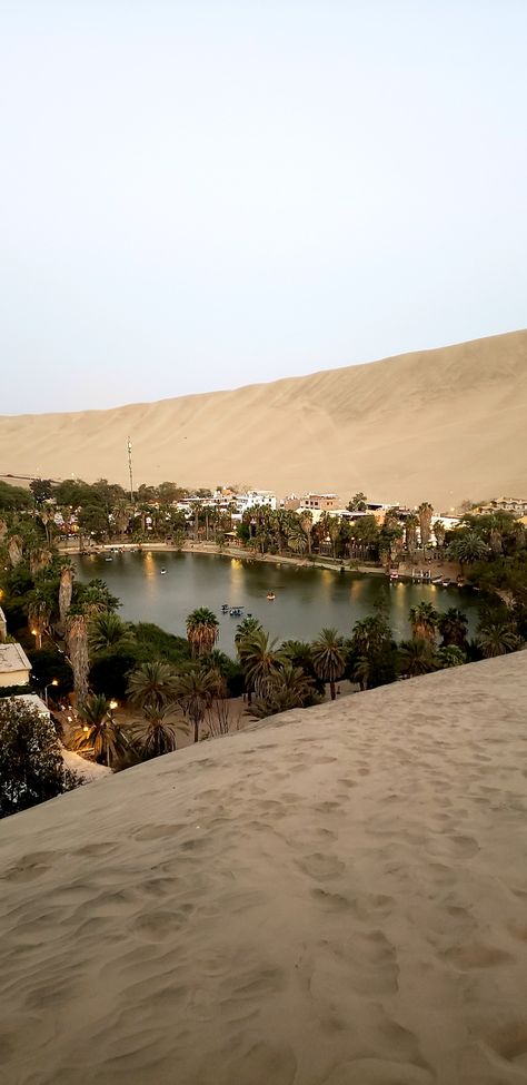 Huacachina Peru Huacachina Peru, Vacation Places, Nice View, Peru, Oasis, Vision Board, Around The Worlds, Favorite Places, Gym