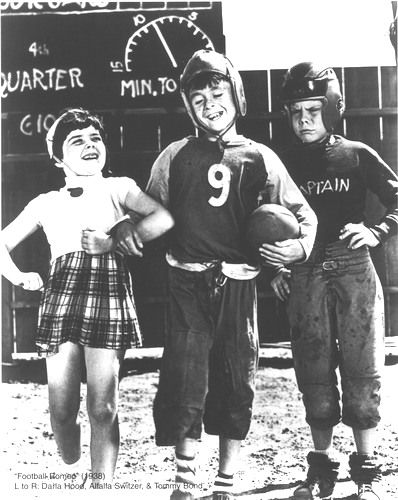 Little Rascal's Our Gang Darla Little Rascals, Hood Picture, Lil Rascals, Darla Hood, American Splendor, Childhood Memories 60's, Our Gang, Summertime Blues, Relationships Advice