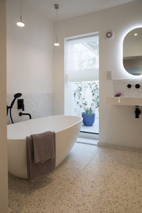 Terrazzo Bathroom Floor, Mod Bathroom, Terrazzo Bathroom, George Clarke, Bathroom Big, White Marble Bathrooms, Floor Restoration, Lighting Bathroom, Storage Bathroom