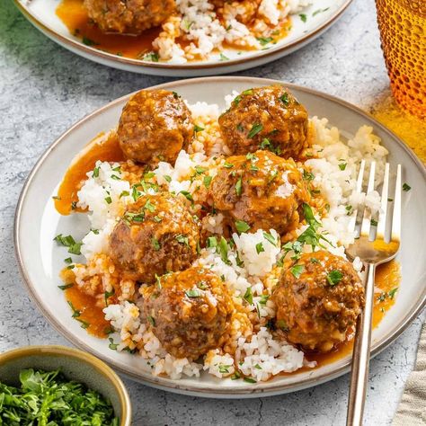 This meatballs and rice recipe puts hot, scratch-made meatballs on your table in 25 minutes flat, thanks to your pressure cooker. It's just as quick as using frozen meatballs, but you control what goes into them. Wild Rice Meatballs, Meatballs And Rice Recipe, Meatballs Over Rice, Meatballs Rice, Parsley Soup, Porcupine Meatballs, Meatballs And Rice, Condensed Tomato Soup, Instant Rice