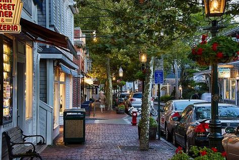 Edgartown Massachusetts, New England Aesthetic, Small Towns Usa, New England Road Trip, New England States, Small Town Life, New England Travel, New England Fall, Marthas Vineyard