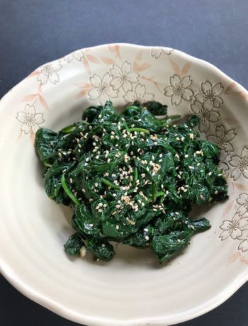 Sesame Soy Sauce Spinach is a Super Simple Side Dish Tofu Chicken, Chicken Teriyaki, Sesame Sauce, Sauteed Spinach, Teriyaki Chicken, Side Dishes Easy, Seaweed Salad, The Thing, Main Dish