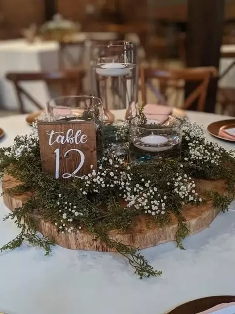 15+ Exciting Backyard Wedding Ideas You Will Fall In Love With Rustique Wedding Decoration, Rustic Table Centerpieces Party, Wedding Decorations Country Rustic, Wedding Country Table Decorations, Country Themed Table Decor, Diy Rustic Party Decor, Rustic Outside Wedding Decor, Rustic Wedding Guest Tables, Nature Wedding Centerpieces Simple