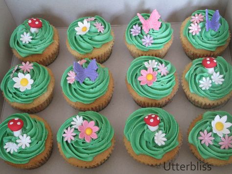 Fairy Cupcakes Enchanted, Fairy Garden Birthday Cupcakes, Cupcakes Fairy Theme, Flower Garden Cupcakes, Fairy Party Cupcakes, Fairy Garden Cupcake Ideas, Woodland Fairy Cupcakes, Fairy Theme Cupcakes, Garden Theme Cupcakes