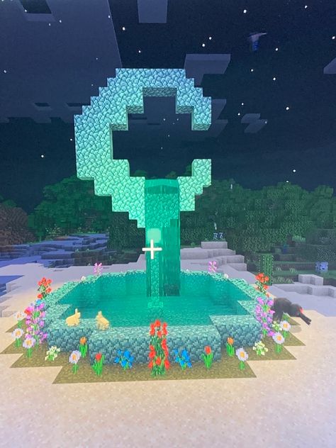 Stole this from reddit as well I think. Wells In Minecraft, Minecraft Crescent Moon, Moon Fountain Minecraft, Crescent Moon Minecraft, Minecraft Moon Fountain, Fountains In Minecraft, Minecraft Dragon Fountain, Moon Statue Minecraft, Minecraft Water Statue