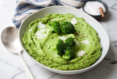 Brocolli Puree Recipe, Pureed Vegetables, Broccoli Puree, Puree Recipes, Recipe Broccoli, Middle Daughter, Broccoli Recipe, Thanksgiving Cooking, Broccoli Cauliflower