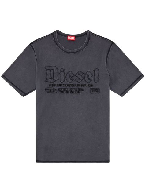 black cotton faded effect embroidered logo to the front round neck short sleeves straight hem Diesel Shirt Outfit Black Women, Diesel Shirt Outfit, Plt Finds, Diesel Shirt, Cute Online Clothing Stores, Pretty Tote Bags, Diesel Shirts, Pretty Sneakers, Diesel T Shirts