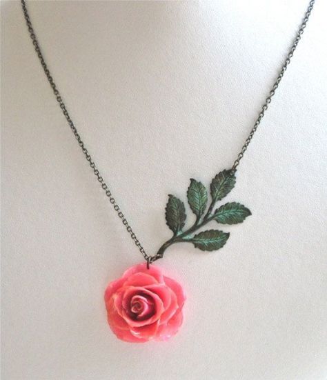 Preserved Pink Rose Necklace Real Flower Jewelry by mcstoneworks #rose #pink #rose Real Flower Necklace, Polymer Flowers, Polymer Clay Flower Jewelry, Gift For Gardener, Real Flower Jewelry, Polymer Clay Jewelry Diy, Floral Jewelry, Botanical Jewelry, Clay Jewelry Diy