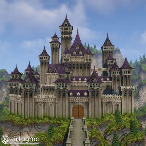 Castle Doors Minecraft, Minecraft Castle Wall Designs, Gothic Minecraft Castle, Castle Minecraft Blueprints, Pirate Minecraft, Minecraft Palace, Minecraft Medieval Castle, Minecraft Castle Blueprints, Castle Inspiration