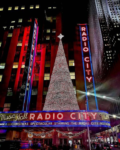 Love seeing Radio City Music Hall all lit up for Christmas 🎄  #radiocitymusichall  #radiocitychristmasspectacular  #christmas… Love Radio, Christmas Spectacular, Explore City, Radio City Music Hall, Radio City, Music Radio, Music Hall, City Photography, Big Apple