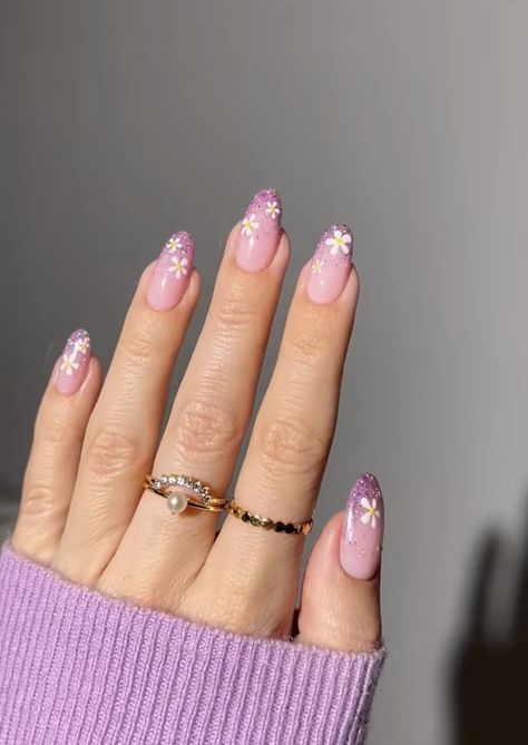 Paznokcie Hello Kitty, Kutek Disney, Unghie Sfumate, Nail Looks, Spring Acrylic Nails, Simple Gel Nails, Purple Nail, Summery Nails, Casual Nails