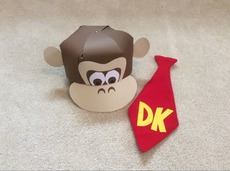 Donkey Kong Mask Diy, Donkey Kong Costume Women, Bowser Hat Diy, Diddy Kong Costume, Diy Donkey Kong Costume, Donkey Kong Birthday Party, Diy Donkey, Donkey Kong Costume, King Kong Costume