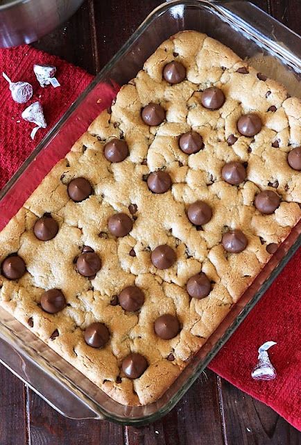 Peanut Butter Sheet Pan Cookies, Peanut Blossom Bars, Peanut Butter Bar Cookies Recipes, Peanut Butter Blossoms Bars, Peanut Butter Blossom Bars Recipe, Sheet Pan Peanut Butter Blossoms, Peanut Butter Bar Cookies, Cookies And Bars, Sheet Pan Peanut Butter Cookie Bars