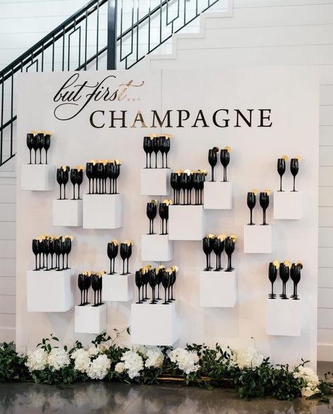 Black And White Champagne Wall, Champagne Bar Sign, Champagne Wedding Wall, White Black Champagne Wedding, Wine Event Decor, Black Champagne Wall, Black And White Event Decor, Black White And Champagne Wedding, Champagne Wall Wedding