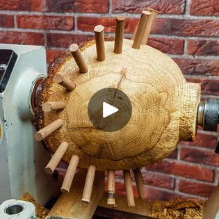 Wood Turning Projects For Beginners, Wood Turning Projects Awesome Ideas, Lathe Projects Woodturning, Mini Lathe Projects, Wooden Bowls Diy, Wood Lathe Projects, Large Wood Bowl, Woodturning Videos, Wooden Yarn Bowl