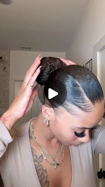 naturallymelaninn on February 1, 2024: "Slick bun 🤩 . . Follow @naturallymelaninn for more!👑🔥 🌻 . . . 🎥: @_lalaronay . . #naturalhair #coilyhair #melanin #ponytail #natural #naturallymelaninn #naturalhairdaily #blackgirls #braids #blackgirlrocks #naturalhairspots #hairspray #hairproducts #healthynaturalhair #healthyhair #haircare #kinkyhair #curlyhair #healthycurls #naturalhairtips #teamnatural #slickbun #lovecurls #blackhistorymonth #hairgel #blackwomen #explorepage ** I do not own c Natural Braid Ponytail, Hair Styles In A Ponytail, Hairstyles For Medium 4c Natural Hair, Kankelon Hair Styles, Bubble Ponytail Hairstyles Black Women Natural, Natural Hair Ponytail Styles Low Buns, Ponytail Bob Hairstyles For Black Women, Braided Ponytail Hairstyles Natural Hair, Sleek Ponytail Black Women Curly