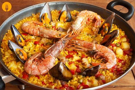 Chicken Paella, Habanero Hot Sauce, Seafood Seasoning, Shrimp And Rice, Potato Rice, Spanish Rice, Seafood Dinner, Rice Dishes, Stew Recipes