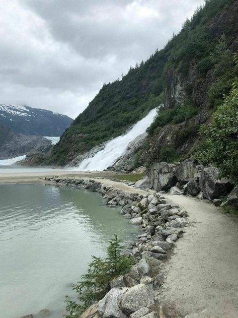 There’s plenty of parking at the Mendenhall Glacier Visitor’s Center when you arrive. Vancouver Vacation, Mendenhall Glacier, Waterfall Hike, Alaska The Last Frontier, Tongass National Forest, Alaska Trip, Alaska Wildlife, Alaska Vacation, Famous Waterfalls