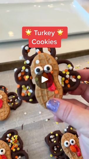 186K views · 3.9K reactions | Turkey treats 🦃🦃🦃 Recipe - https://www.playpartyplan.com/nutter-butter-turkey-cookies/ | Play Party Plan Fun Thanksgiving Snacks For Kids To Make, Friendsgiving Treat Ideas, Turkey Class Treats, Fall Themed Treats For School, Thanksgiving Treats For Classroom, Thanksgiving Snacks For Kids School, Thanksgiving Easy Treats, Turkey Treats For Thanksgiving, Cute Thanksgiving Dessert Ideas