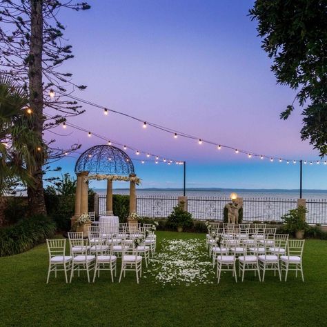 Best 20 Wedding Ceremony Venues In Queensland, According To The 2022 Abia Awardsdiscover The Top Wedding Ceremony Venues In Brisbane, The Gold Coast, The Whitsundays, Coast Wedding, Best Wedding Venues, Real Couples, Ceremony Venue, Ceremony Location, Park Weddings, Estate Wedding, Sunshine Coast