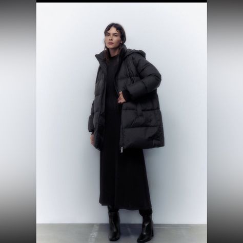 Size Xxl, Black Zara Puffer Jacket New With Tags, Never Worn Zara Puffer Jacket, Zara Puffer, Faux Fur Parka, Short Puffer Jacket, Leather Puffer Jacket, Waist Jacket, Zara Jacket, Wind Protection, Black Puffer Jacket