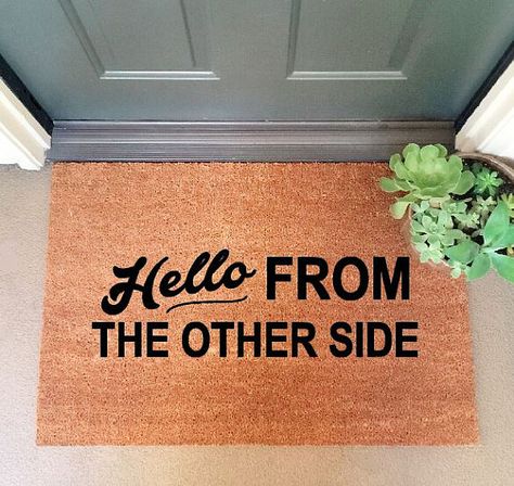 House Front Porch, Funny Doormats, Sitges, Coir Doormat, Newlywed Gifts, Rustic Farmhouse Decor, Side Door, Welcome Mats, Apartment Living