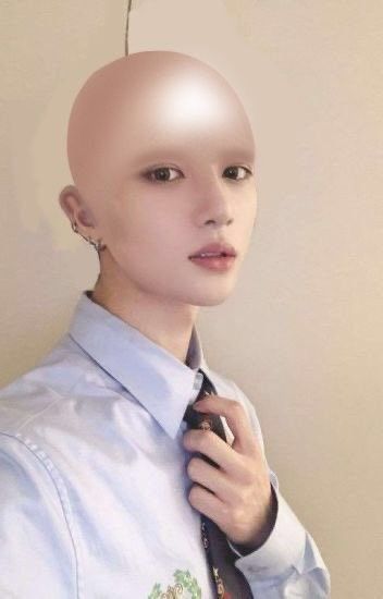 beomgyu Beomgyu Funny Icons, Beomgyu Hair Color, Txt Bald, Bald Beomgyu, Bald Kpop Idols, Bald Soobin, Beomgyu Funny Face, Bald Idols, Cursed Txt