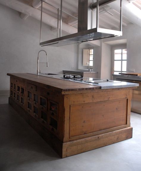 Vintage Industrial Furniture, Country Style Kitchen, Industrial Kitchen, Design Industrial, Cool Ideas, Large Kitchen, Rustic Kitchen, Country Kitchen, 인테리어 디자인