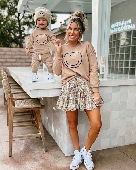 Krista Horton, That Smile, Flash Sale, Flash, Outfit Ideas, Cotton Blend, Closet, On Instagram, Instagram