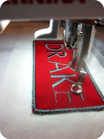 How To Embroider A Patch, How To Make A Patch With An Embroidery Machine, Machine Embroidery Patches Diy, Machine Embroidery Patches, How To Make An Embroidered Patch, Embroider Patch, How To Make Patches Embroidery, Machine Embroidered Gifts Ideas, Diy Embroidered Patch