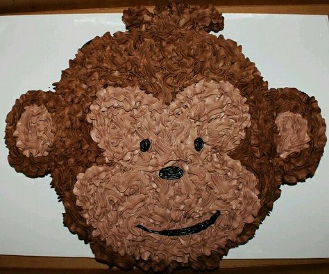 Monkey Cupcake Cake - One of my favorite creations! Monkey Cupcake Cake, Monkey Cupcakes, Summer Themes, Pull Apart Cupcake Cake, Bakery Cookies, Best Cupcakes, Pull Apart Cake, Food Decorating, Monkey Cake