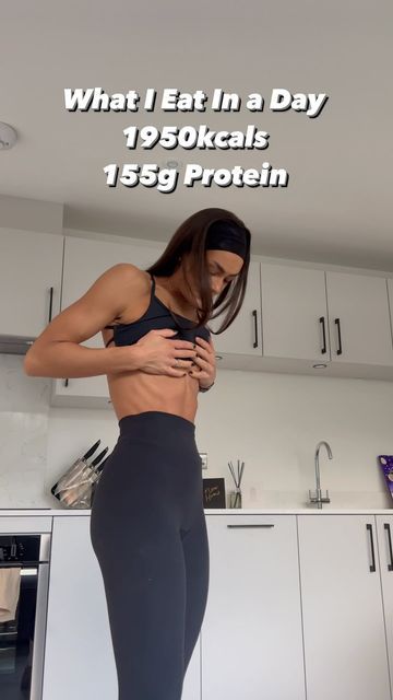 Ella-Mae on Instagram: "What I Eat In a Day - save for some delicious nutritious high protein nutritious meal inspo! Wait for dinner 😍😍 Comment your favourite recipe and to shop any bulk products used shop through the link in my bio 🖤💪🏽" What I Eat In A Day High Protein, Eat In A Day, Nutritious Meals, High Protein, Favorite Recipes, Healthy Recipes, Instagram