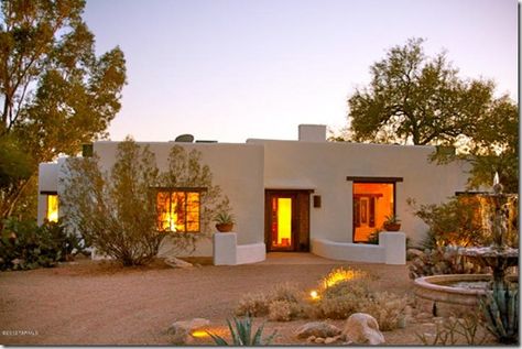 4930 N Calle La Vela Tucson, AZ 85718 Modern Adobe House Exterior, Adobe House Exterior, Sedona House, Modern Adobe House, Tucson Homes, Spanish House Design, Southwestern House, Modern Adobe, Minimalist Furniture Design