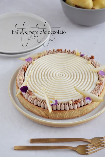 French Dessert Recipes, Tart Dessert, Modern Cakes, French Dessert, Sweets Cake, Cafe Food, Beautiful Cakes, Cake Cookies, Gourmet Recipes