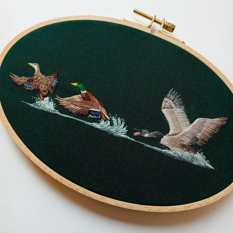 Mallard Duck Embroidery, Geese Embroidery, Salmon Embroidery, Embroidery Swan, Painted Embroidery, Nautical Embroidery, Duck Embroidery, Hand Embroidery Patterns Flowers, Hand Embroidery Projects