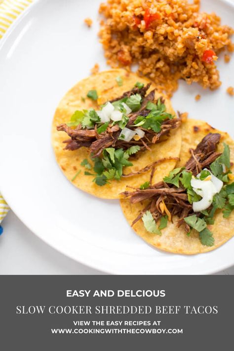 This Slow Cooker Shredded Beef Taco recipe is super easy and totally delicious. This recipe uses a flank steak. Flank steak has amazing beef flavor and when cooked slow in the crock pot for 4 hours it is fork-tender. Flank Steak Slow Cooker, Steak Tacos Crockpot, Steak Slow Cooker, Shredded Beef Tacos Recipes, Beef Taco Recipe, Slow Cooker Shredded Beef, Flank Steak Tacos, Shredded Beef Tacos, Beef Tacos Recipes