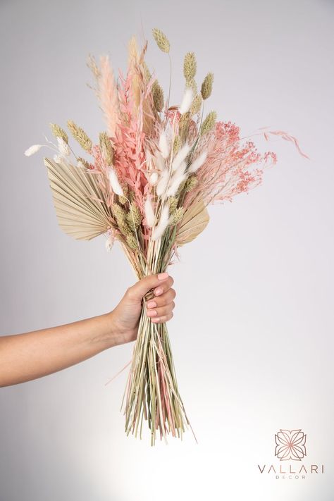 Diy Dried Flower Arrangement, Pampas Bouquet, Natural Bouquet, Pampas Grass Bouquet, Dried Pampas, Pampas Grass Decor, Silk Florals, Boho Bouquet, Dried Bouquet