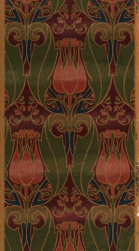 This Art Nouveau wallpaper features tulips and foliate scrolls. It was machine printed by Imperial Wallcoverings between 1900 and 1910. Wallpaper For Dollhouse, Papier Peint Art Nouveau, Art Nouveau Wallpaper, Motifs Art Nouveau, Design Art Nouveau, Antique Wallpaper, Wallpaper Panel, Art Nouveau Pattern, Arts And Crafts Style