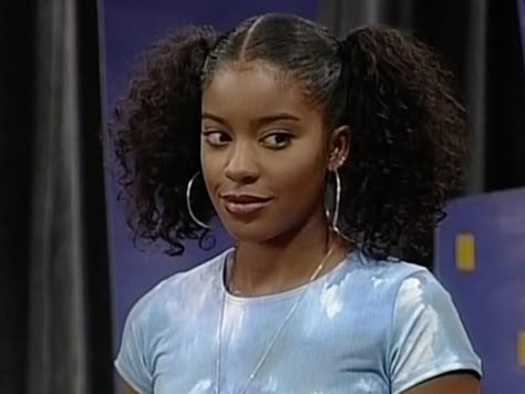 90s Braids, 90s Black Culture Aesthetic, 2000s Hairstyles, 2000s Girl, Hollywood Dress, Cosy Winter, 90s Hairstyles, Natural Hairstyles, Afro Hairstyles