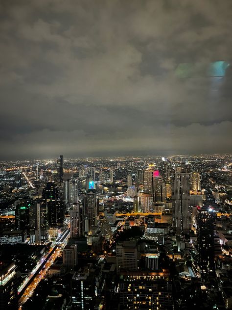 #aesthetic #skyline #thailand #bangkok #blackgirltravel #view Bangkok Aesthetic, Aesthetic Skyline, Rain Aesthetic, Thailand Bangkok, Travel Aesthetic, Bangkok, Beautiful Nature, Thailand, Travel