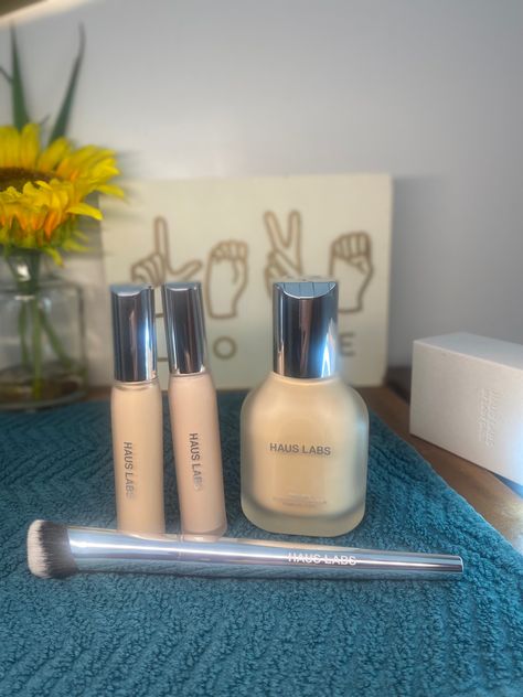 Haus labs skin tech concealer! Flawless, lightweight, same as the foundation 🧈 Haus Labs Concealer, Haus Labs Makeup, Haus Labs Foundation, Makeup List, Aesthetic Y2k, Under Eye Concealer, Foundation Shades, Trendy Makeup, Foundation Concealer