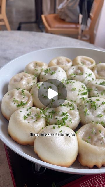 Sheng Jian Bao Recipe, Pan Fried Soup Dumplings, Pau Recipe, Sheng Jian Bao, Vietnamese Recipe, Soup Dumpling, Dumpling Recipes, Soup Dumplings, Sweet Dumplings