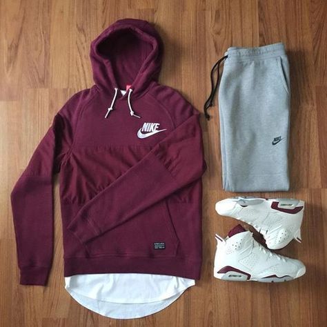 @ariananicolexo Mens Jackets Fall, Hipster Man, Outfit Grid, Casual Styles, Instagram Outfits, Mens Fall, Nike Hoodie, Dope Outfits, Komplette Outfits