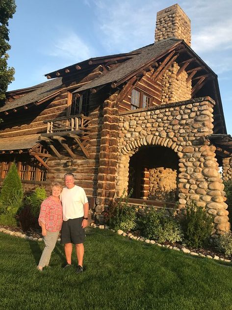 CHIEF JOSEPH RANCH - Reviews (Montana/Darby) - TripAdvisor - Tripadvisor Yellowstone Ranch House, Dutton Ranch Yellowstone House, Yellowstone House, Yellowstone Men, Montana Ranch House Aesthetic, Yellowstone Cowboys, Yellowstone Tv Series House, Montana Ranch House, Chief Joseph Ranch