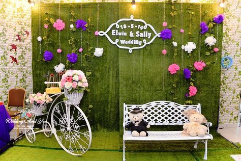 Photobooth Decor, Wedding Reception At Home, Reception Stage, Wedding Entrance Decor, Booth Wedding, Stage Decor, Led Curtain, Luxury Wedding Decor, Stage Decoration